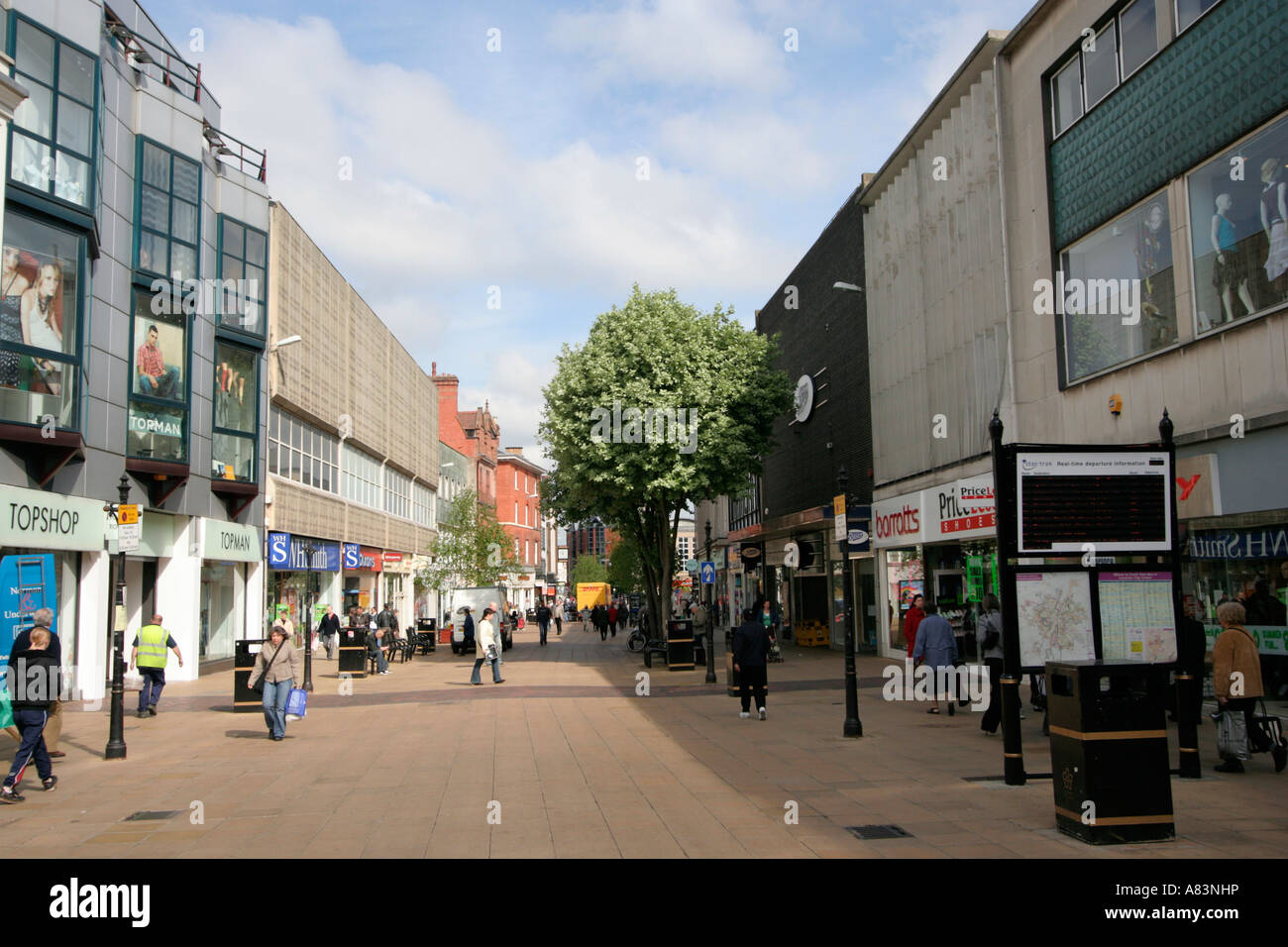 Leicester retail centre hi-res stock photography and images - Page 2 - Alamy