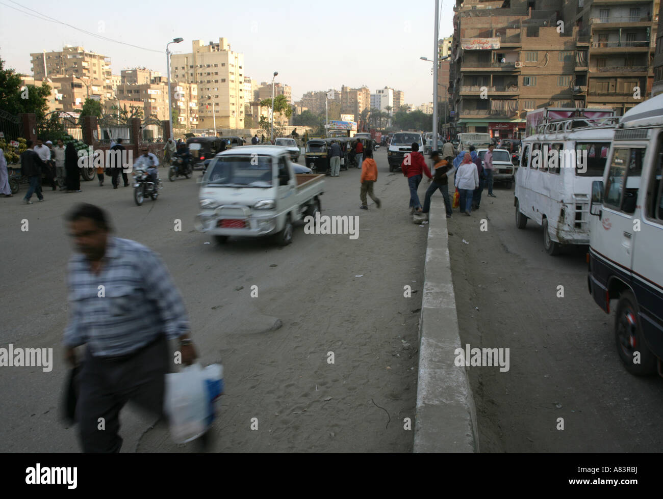 Street scene in cairo hi-res stock photography and images - Alamy