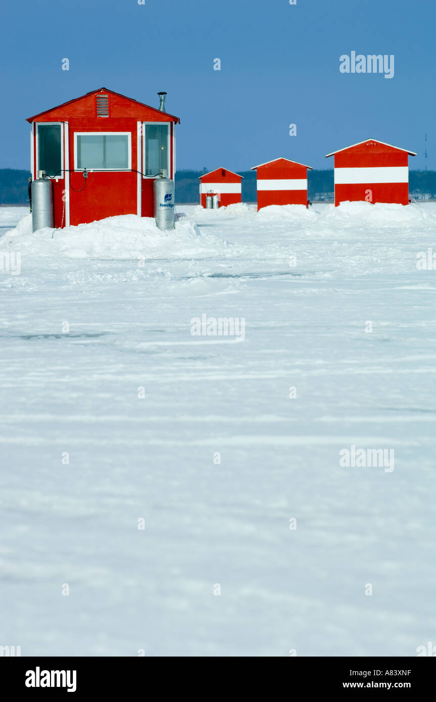 Rental ice fish houses hires stock photography and images Alamy