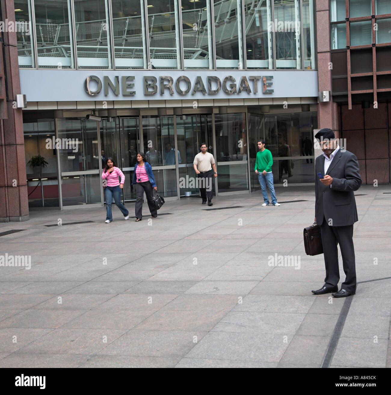 One Broadgate, Sihk businessman in suit, Broadgate Circus, City of London, England Stock Photo