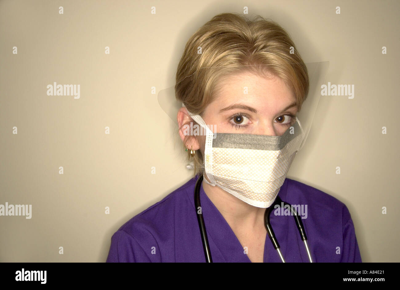 Surgical scrub nurse hi-res stock photography and images - Alamy