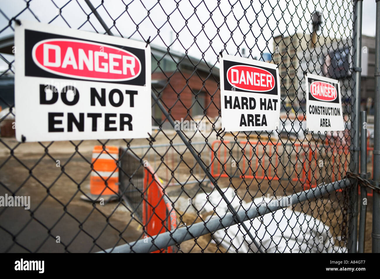 do-not-enter-signs-construction-stock-photo-alamy