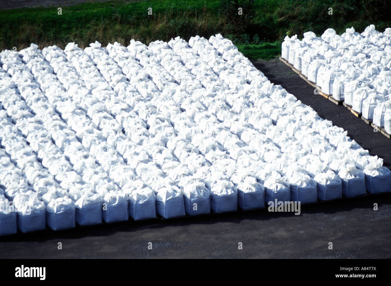 Concentrate ore mining hires stock photography and images Alamy