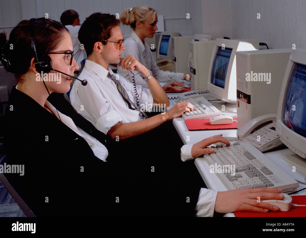 Telephone Operators Stock Photos & Telephone Operators Stock Images Alamy