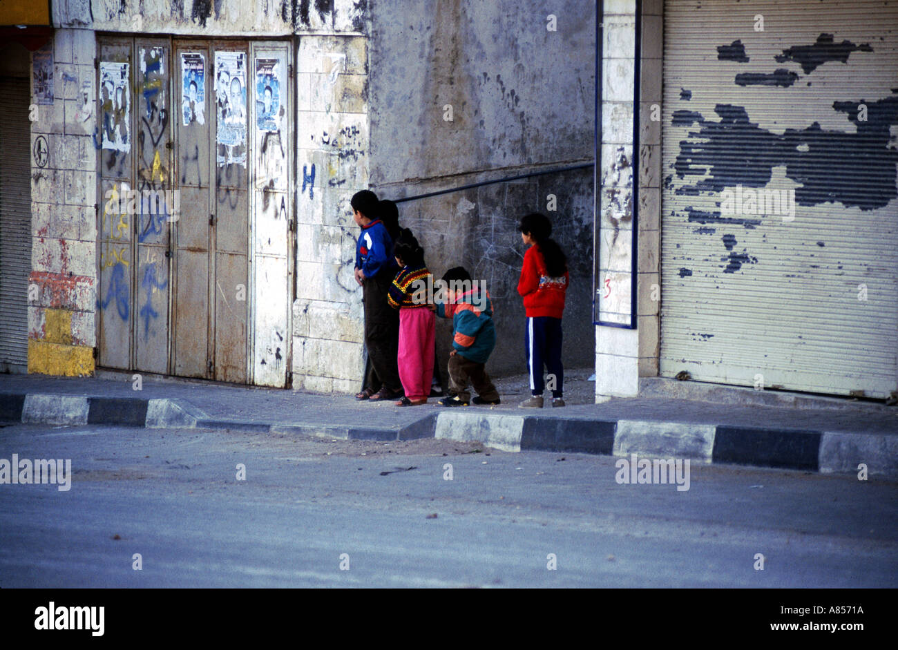 Children hiding from Israeli snipers Nablus November 2002  Stock Photo