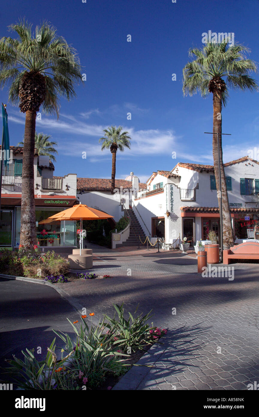 Shops and stores along East Palm Canyon Drive in Palm Springs