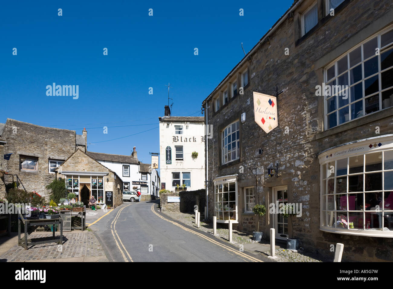 Town centre in Grassington, Wharfedale, Yorkshire Dales National Park, North Yorkshire, England, UK Stock Photo