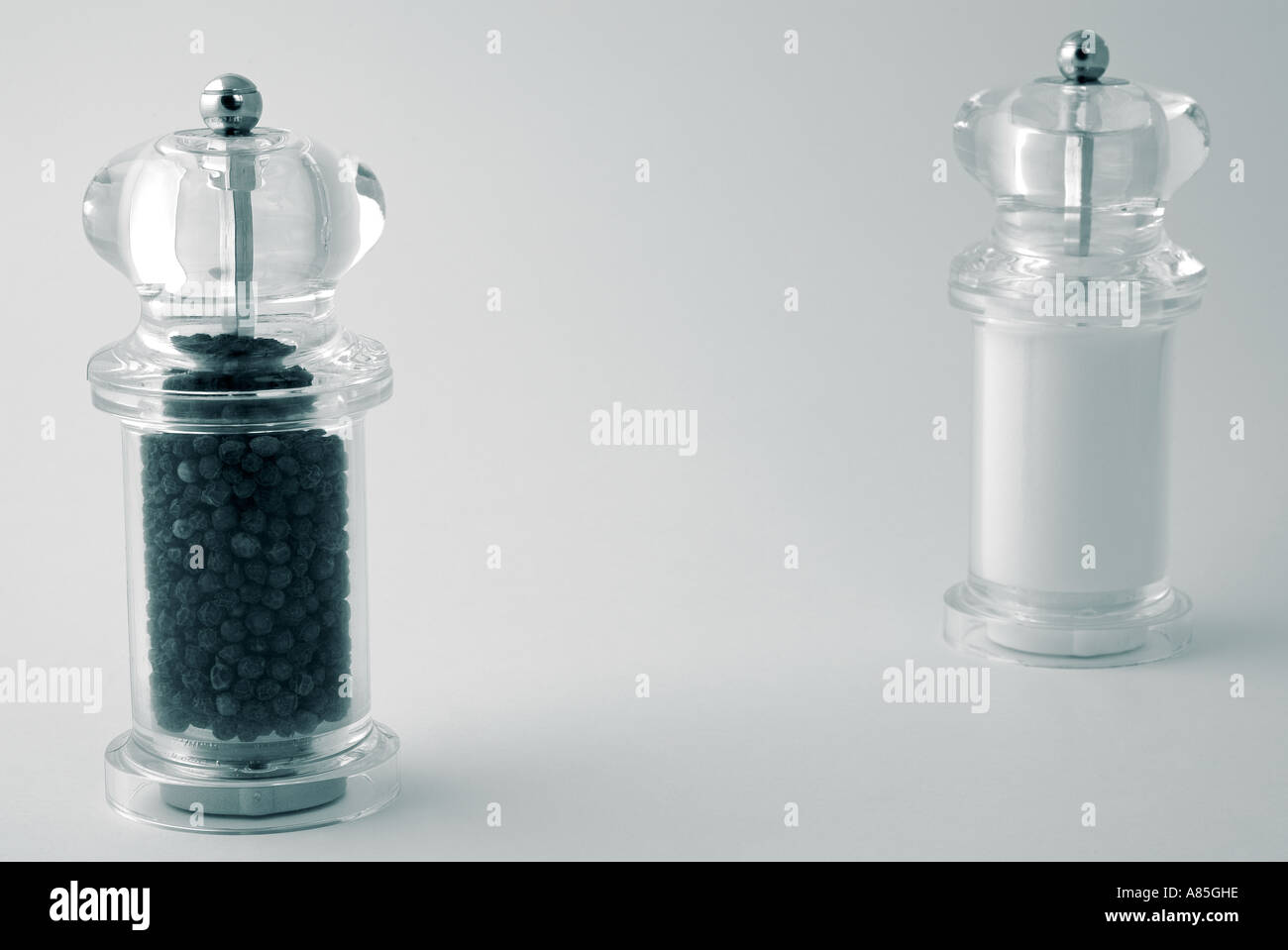 Salt And Pepper Cruet Set Stock Photo Alamy
