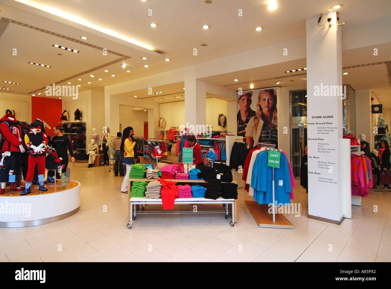 Entrance no doors interior of United Colors of Benetton fashion Stock Photo  - Alamy