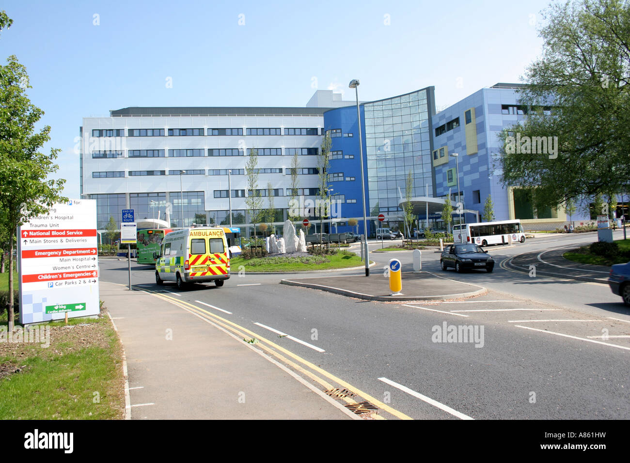 The West Wing of the John Radcliffe Hospital in Oxford Stock Photo Alamy