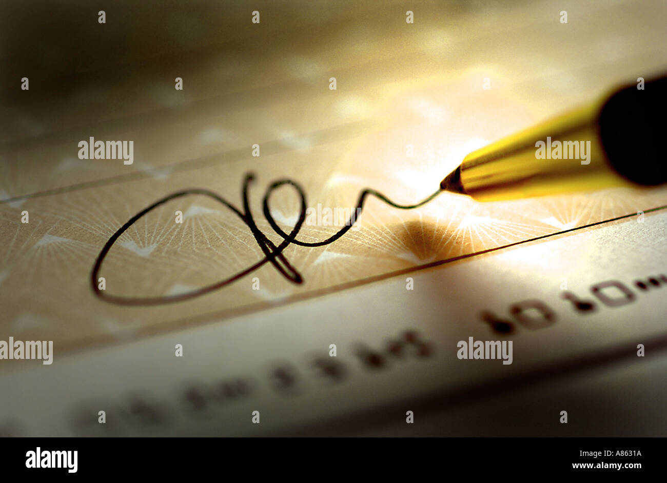Cheque Sing Signing a cheque hi-res stock photography and images - Alamy