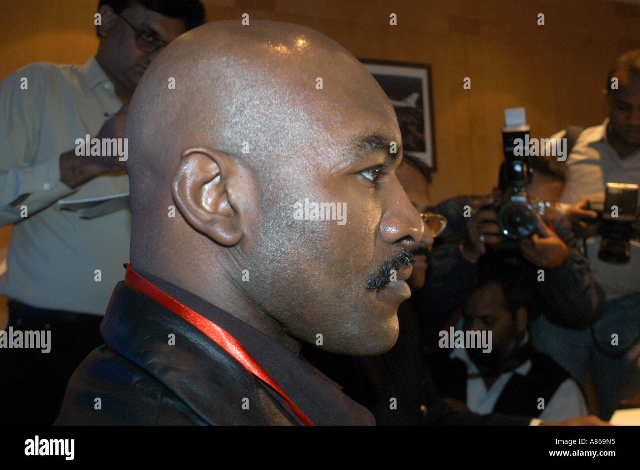 Mike tyson evander holyfield ear hi-res stock photography and images