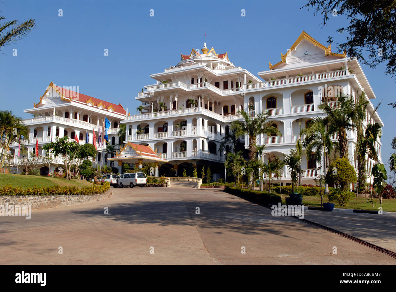 Champasak Palace Hotel Pakse Laos Stock Photo 6858374 Alamy Champasak Palace Hotel Pakse Laos Stock Photo 6858374 Alamy