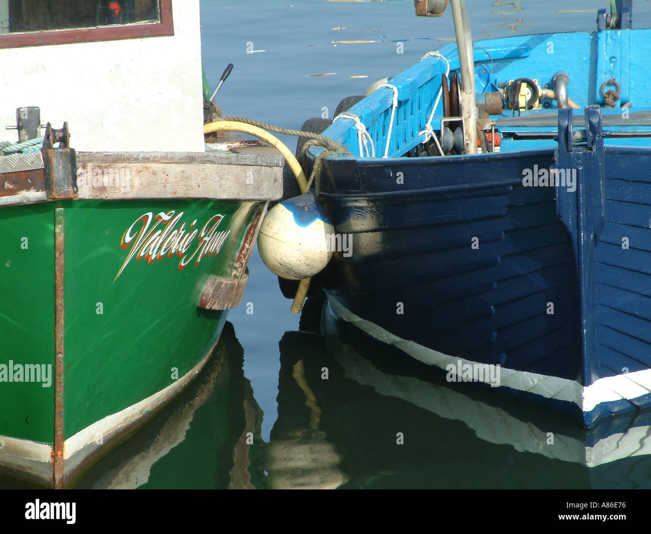 Seahouses harbour pier hi-res stock photography and images - Alamy