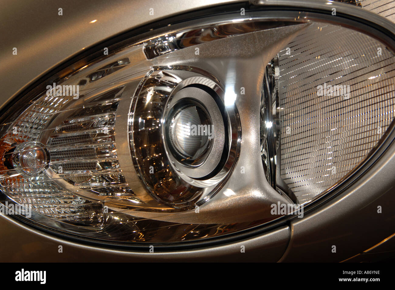 dual head lamp Stock Photo Alamy