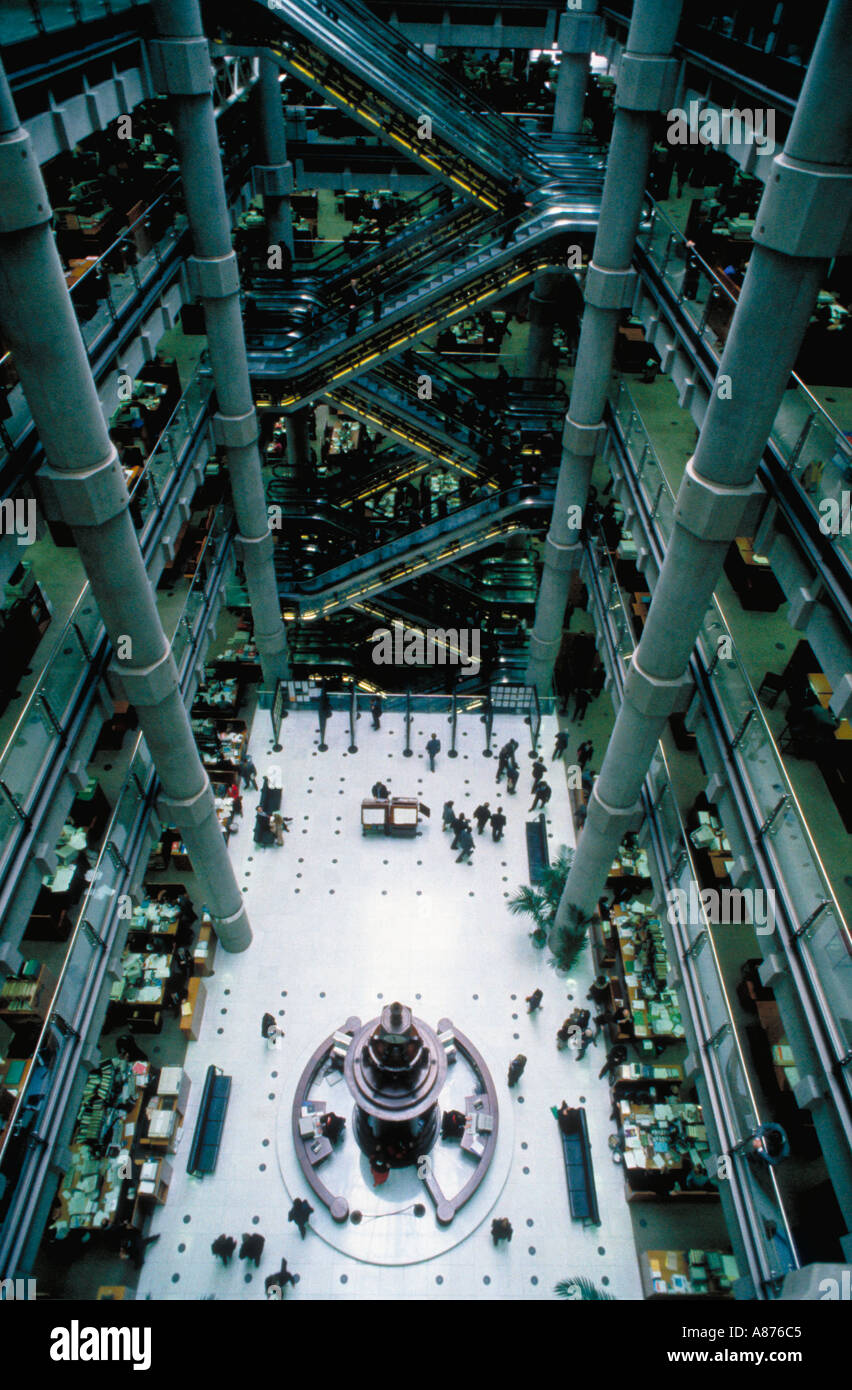 Lloyds of london interior hi-res stock photography and images - Alamy
