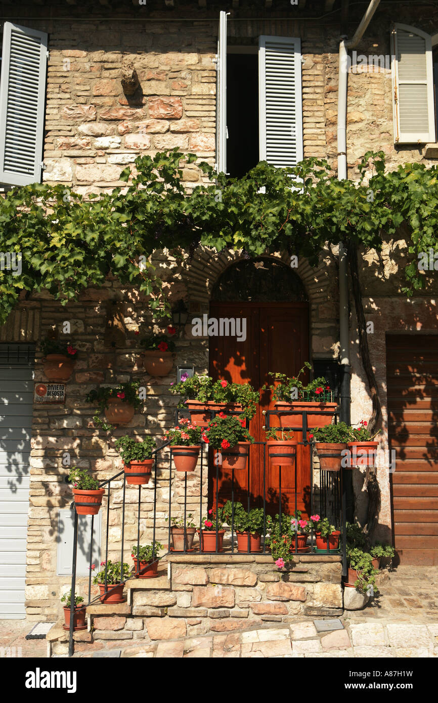 Stone steps entrance house hi-res stock photography and images - Alamy