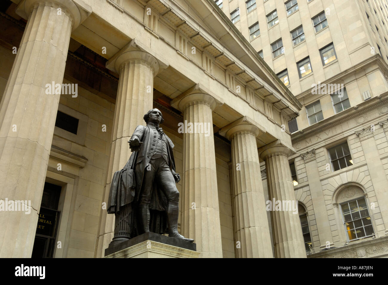 Statue of George Washington in front of Federal Hall New York city USA ...