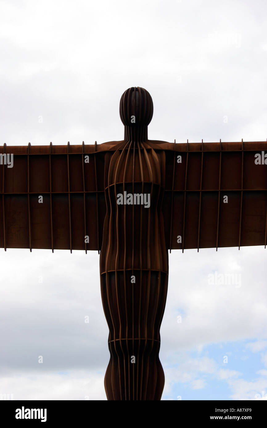 The Angel of the North sculpture by Anthony Gormley Gateshead Newcastle ...