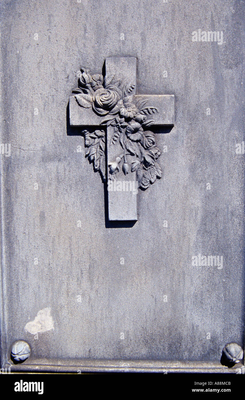 Old Cross Headstone in a New England graveyard cemetery located in New ...