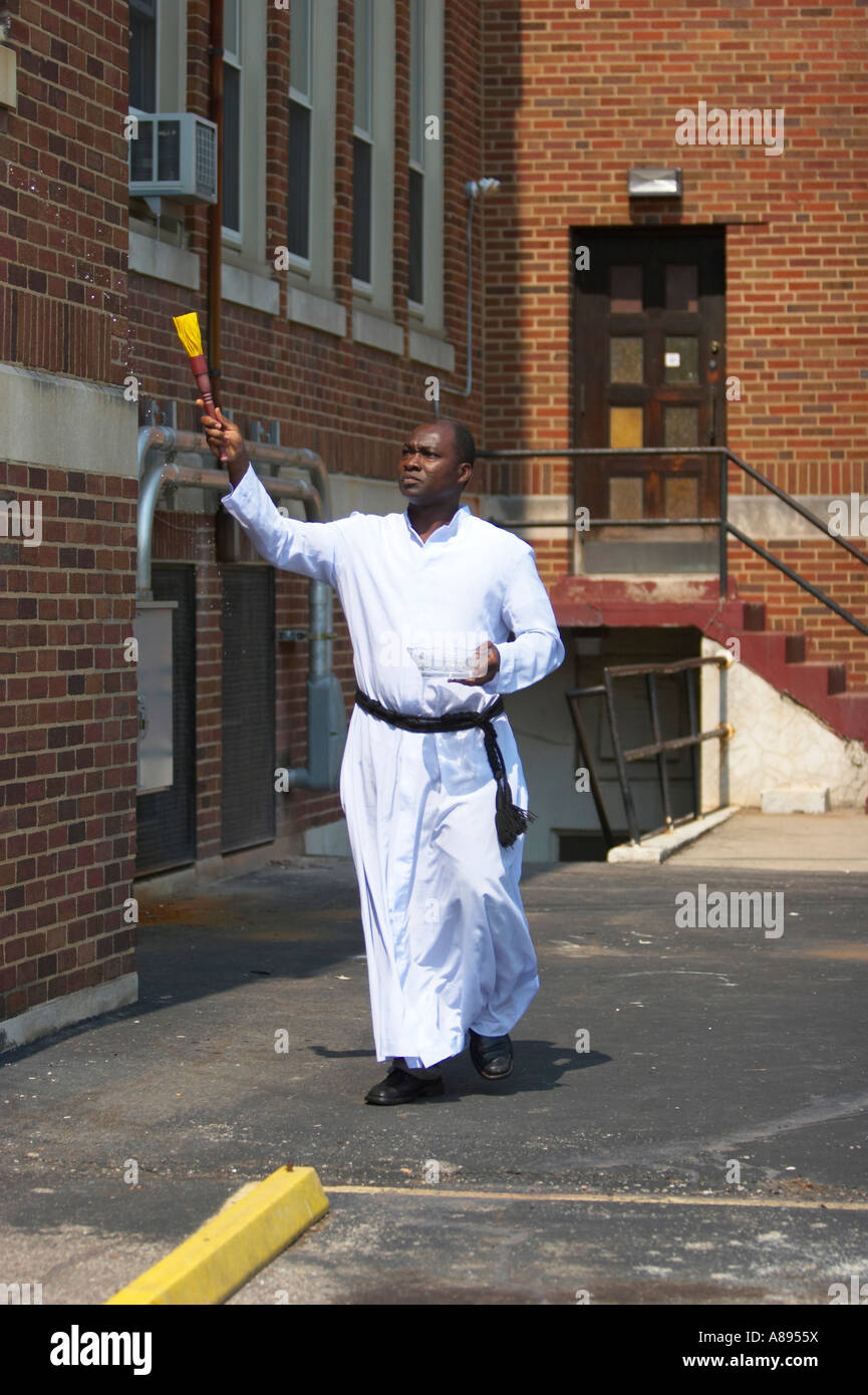 Sprinkling holy water hires stock photography and images Alamy