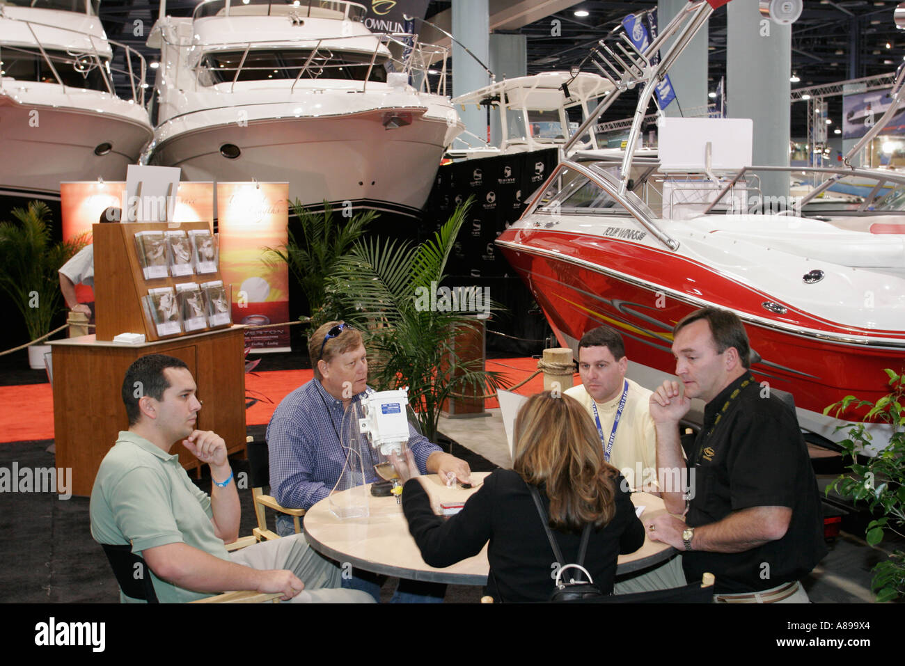 Miami Beach Florida,Convention Center,centre,International Boat Show,buyer,dealer,yachts
