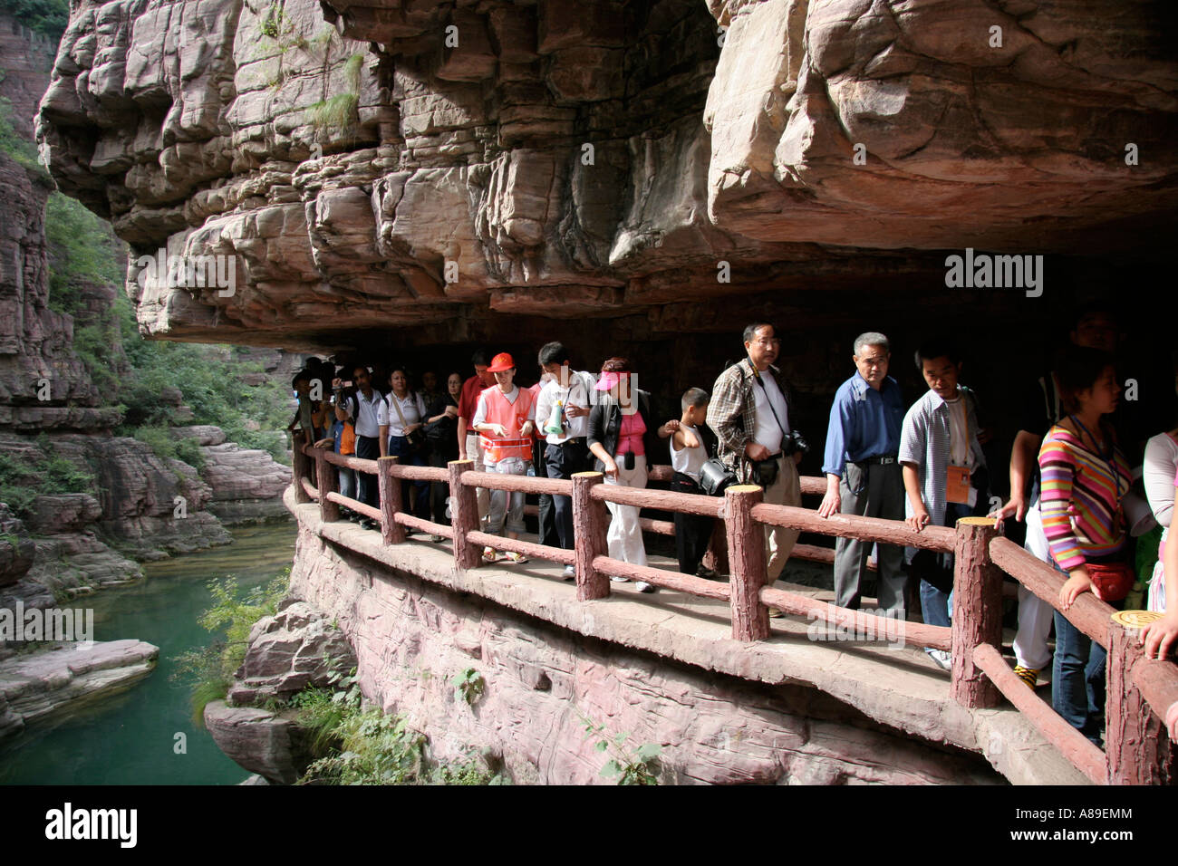 Group of people hiking, valley near Jiaozou, Yuntai Mountain, China Stock Photo