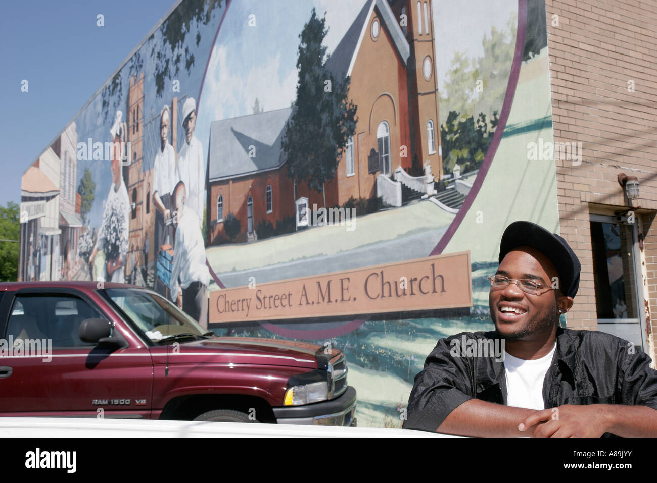 Dothan Alabama,Wiregrass Region murals,local history,Cherry Street AME