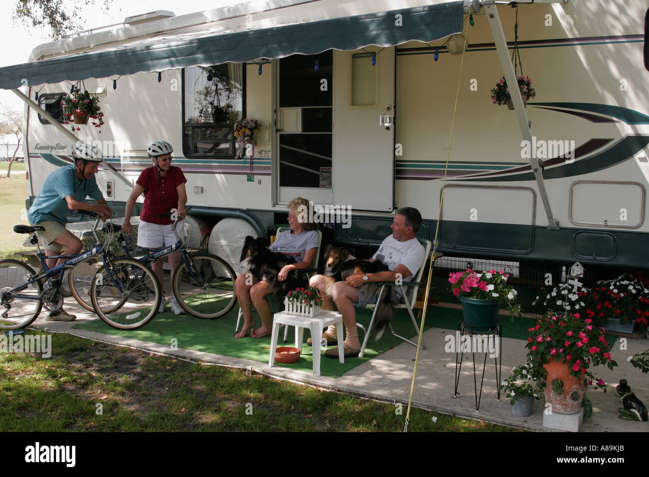 Lake Wales Florida Kissimmee River Camp Mack River Resort camping Stock