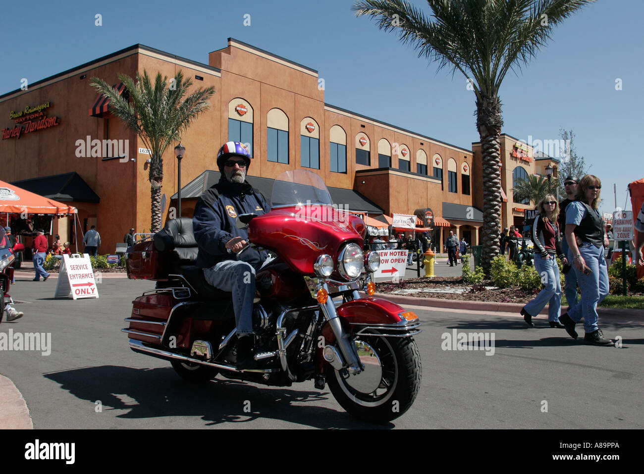 Daytona Beach Florida,US 1,Destination Daytona,Bike Week,motorcycle