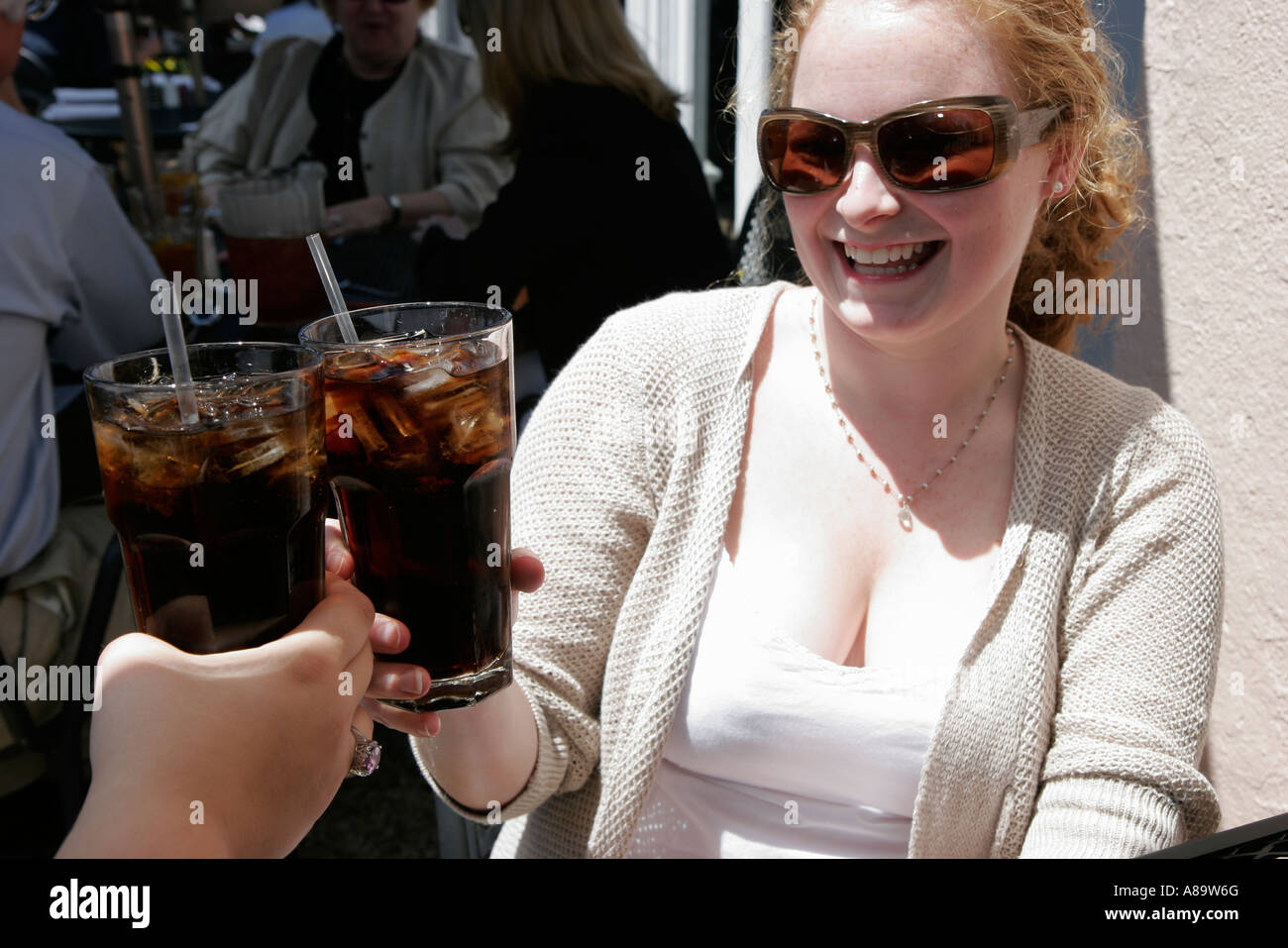 Alabama montgomery cloverdale sinclairs restaurant dining al fresco hi