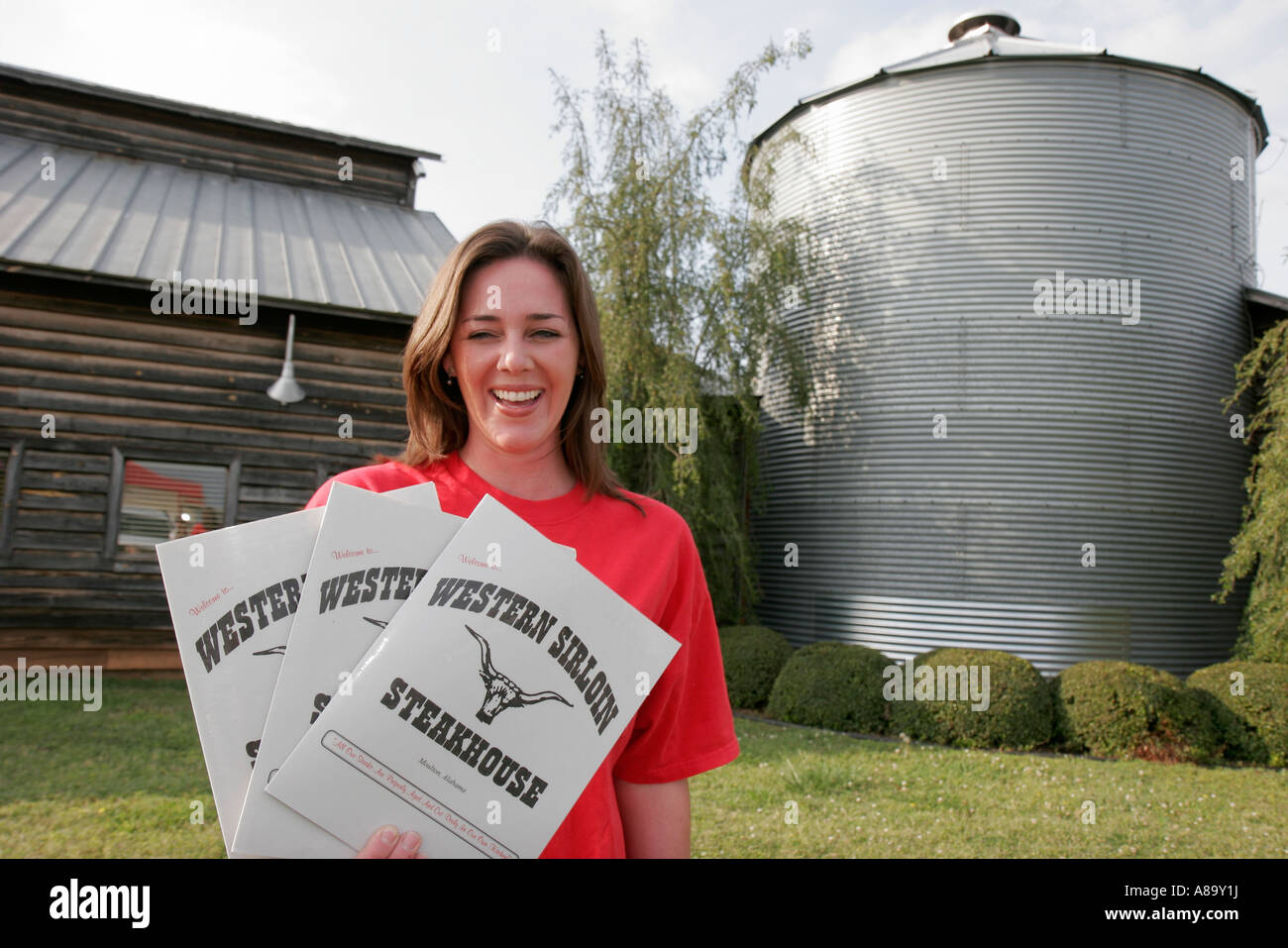 Alabama Lawrence County,Moulton,Western Sirloin Steakhouse,hostess