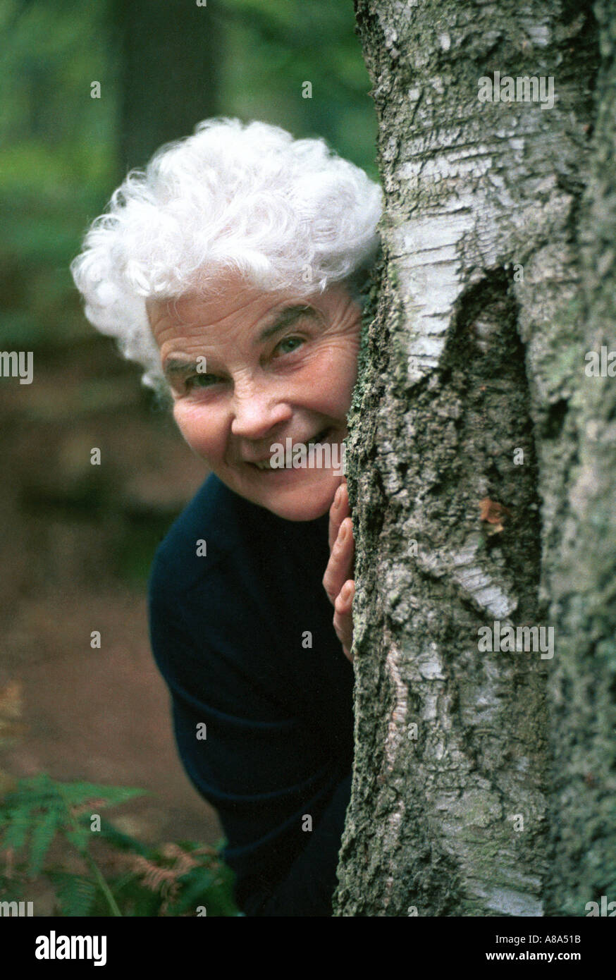 Elderly retired woman lady hi-res stock photography and images - Alamy