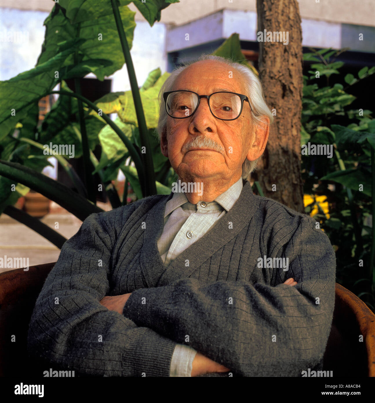 Portrait of famous photographer Manuel Alvarez Bravo at his house in the  Coyoacan district of Mexico City Stock Photo - Alamy