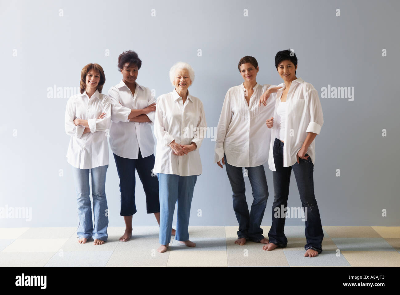 Five white women hi-res stock photography and images - Alamy