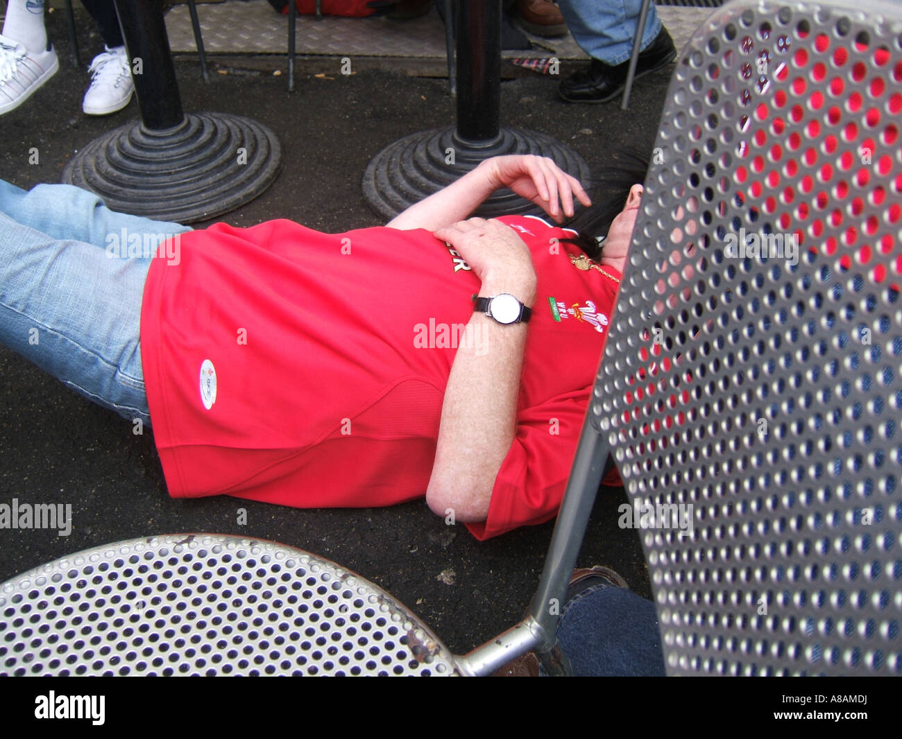 welsh rugby fan in rome pretending to be drunk for the six nations match versus italy 2007 Stock Photo