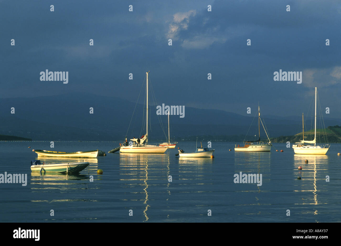 IRELAND MIRROR SEASCAPE BANTRY BAY CO CORK Stock Photo Alamy