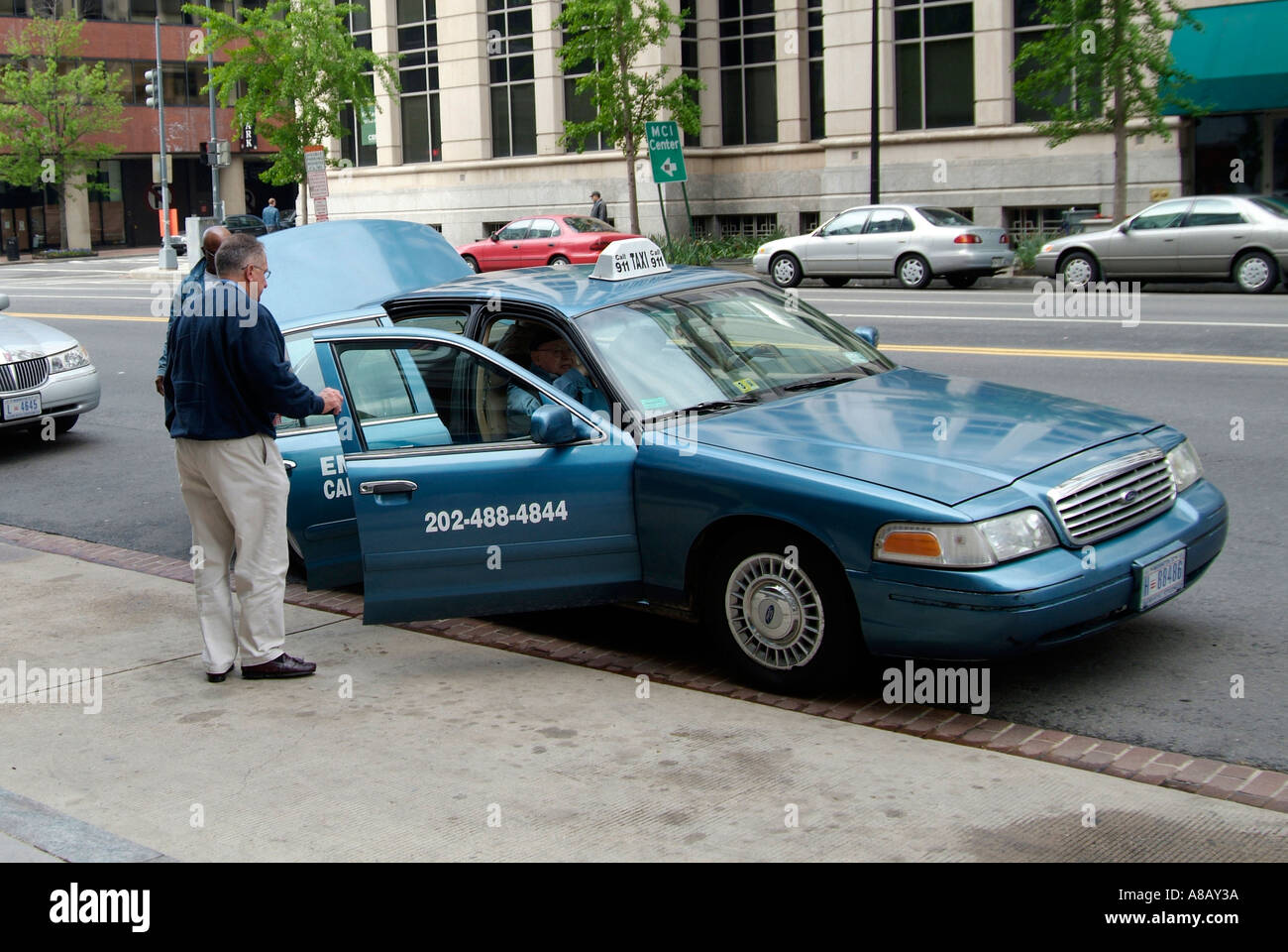 Washington dc taxi hires stock photography and images Alamy