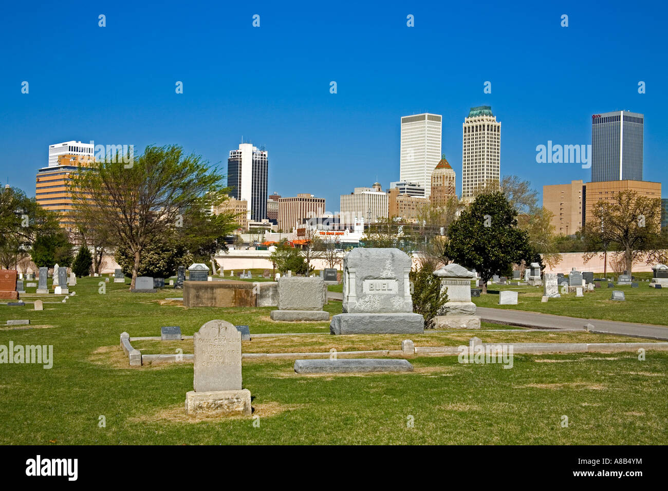 Oak Lawn Cemetery Downtown Tulsa Oklahoma USA Stock Photo Alamy