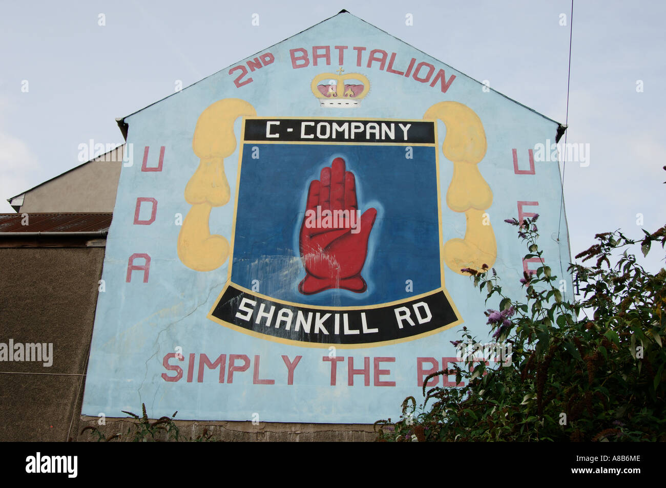 red-hand-of-ulster-mural-stock-photo-alamy