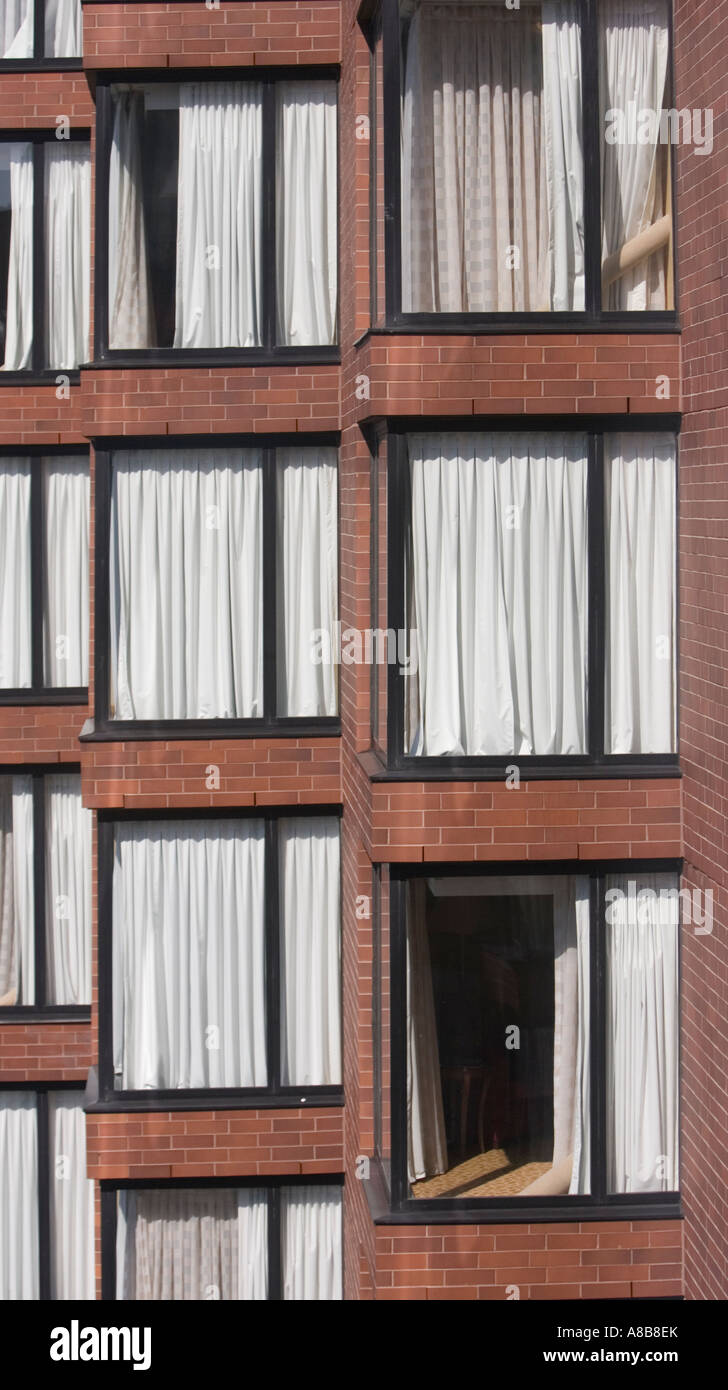 Windows high rise building on hi-res stock photography and images - Alamy