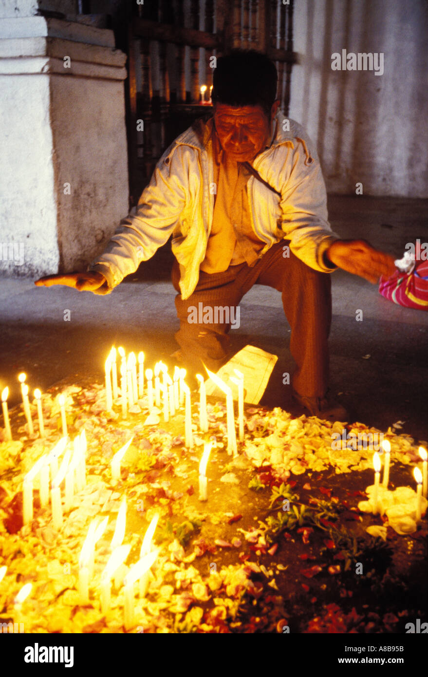 Chicletara Ritual Guatemala Chichicastenango Santo Tomas Church Mayan ritual Stock Photo ...