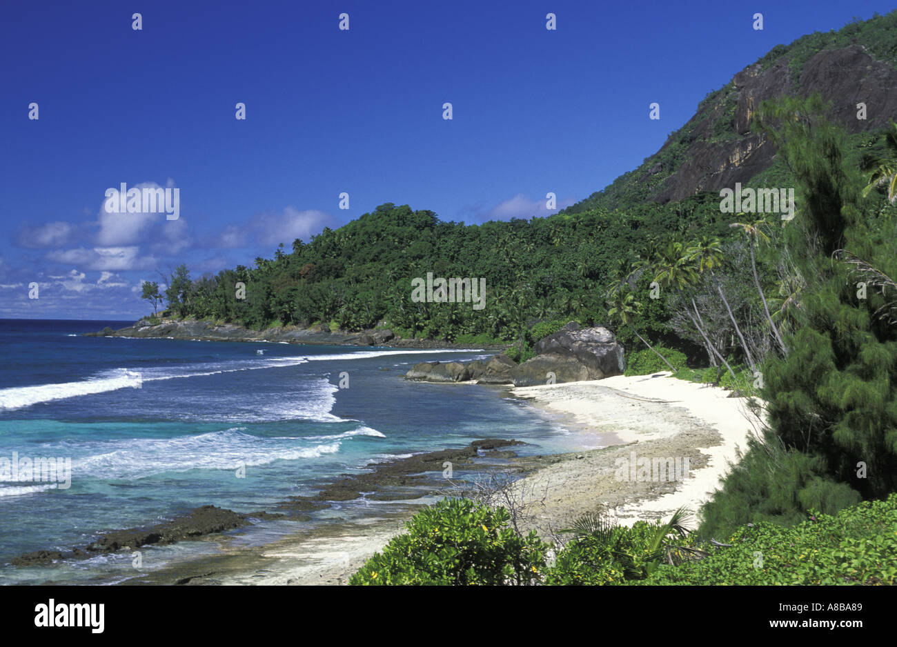 seychelles-silhouette-hi-res-stock-photography-and-images-alamy