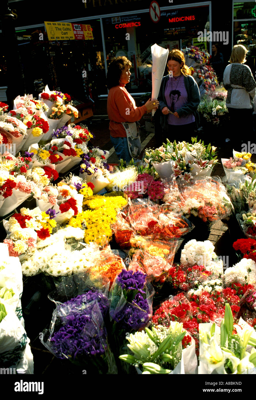 Ireland Dublin Flower market on Grafton Street Stock Photo Alamy