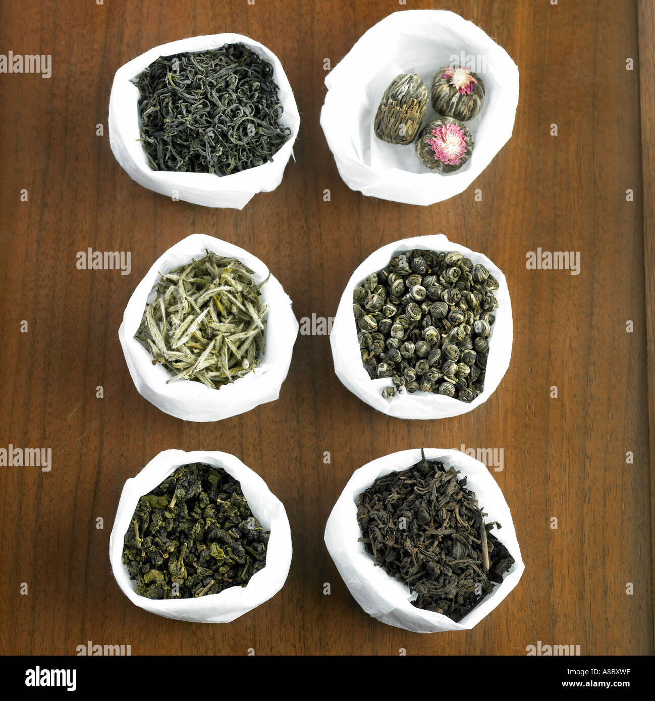 How to make tea leaves hires stock photography and images Alamy