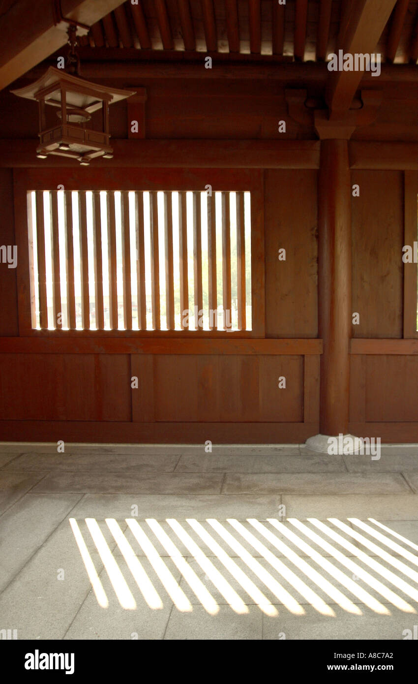 Chinese windows hi-res stock photography and images - Alamy