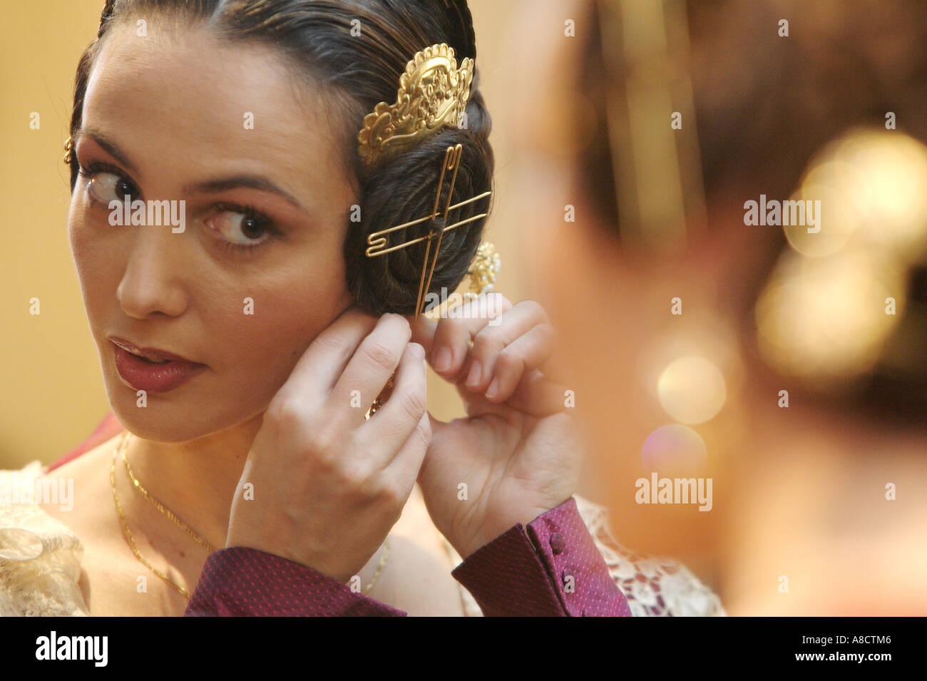 Valla Fallera A Valencian Fallera prepares to go out on parade Stock Photo - Alamy