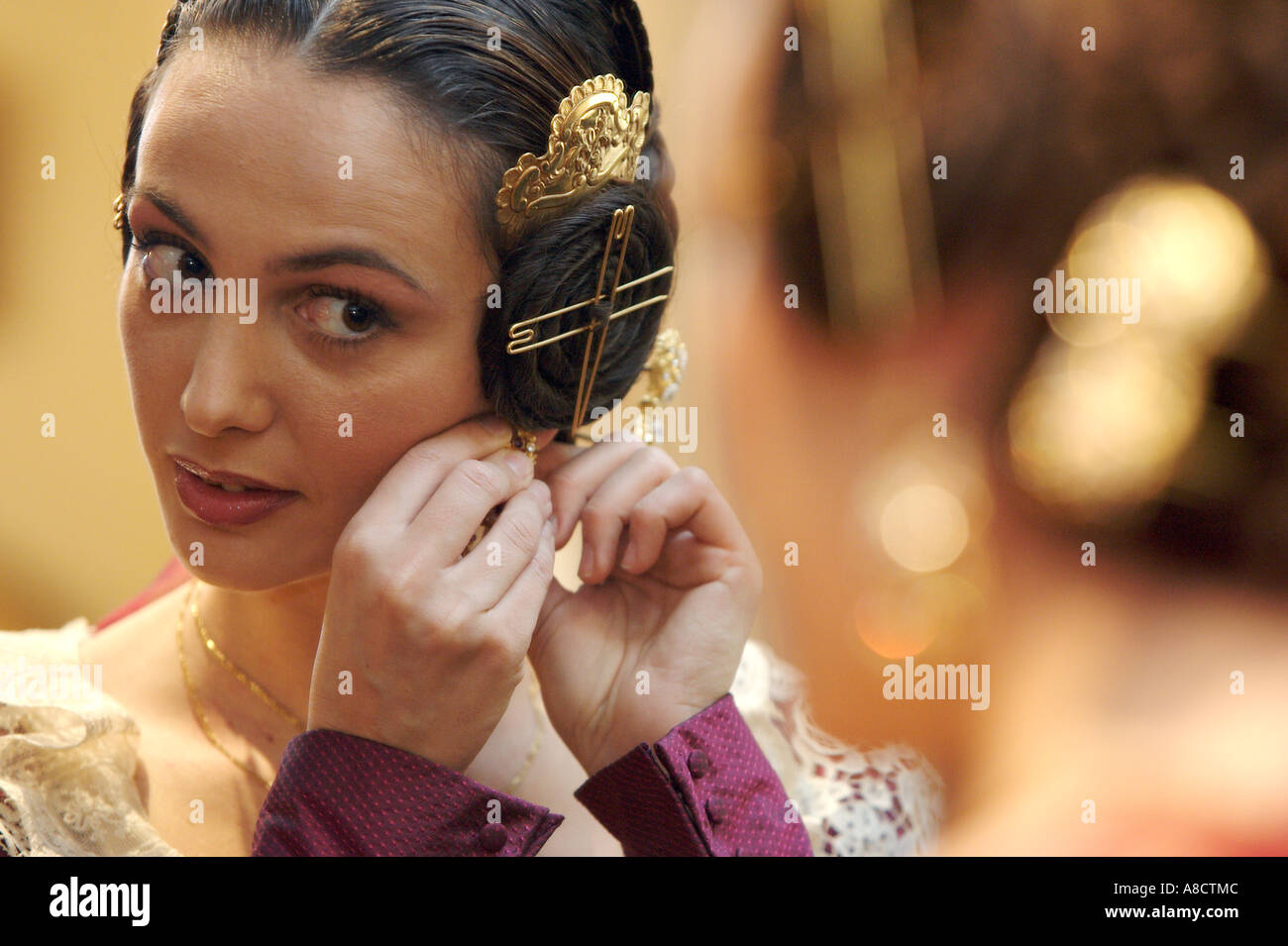 Valla Fallera A Valencian Fallera prepares to go out on parade Stock Photo - Alamy