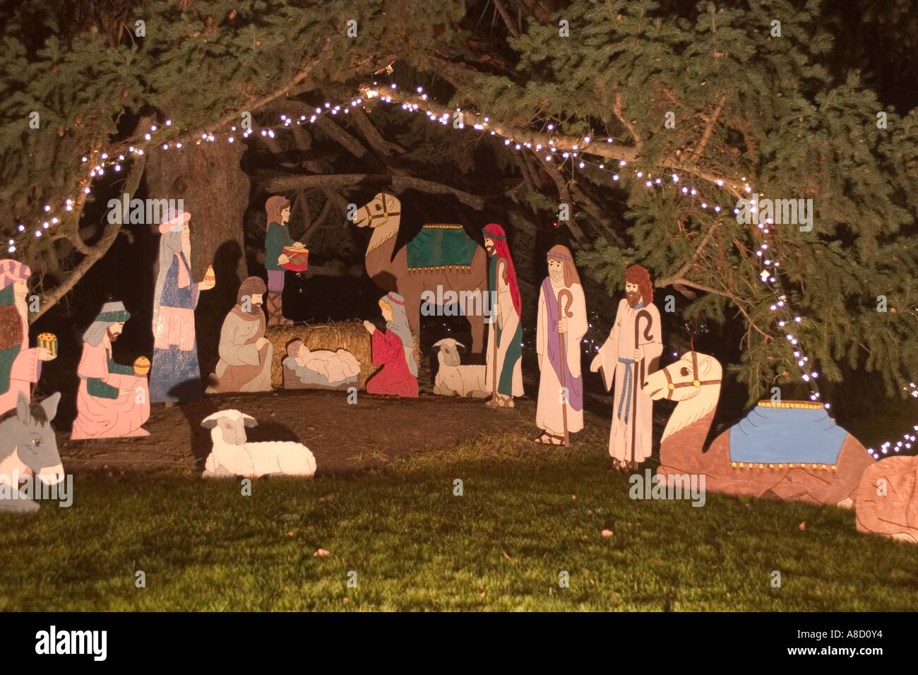 Santa manger decorations yard hires stock photography and images Alamy