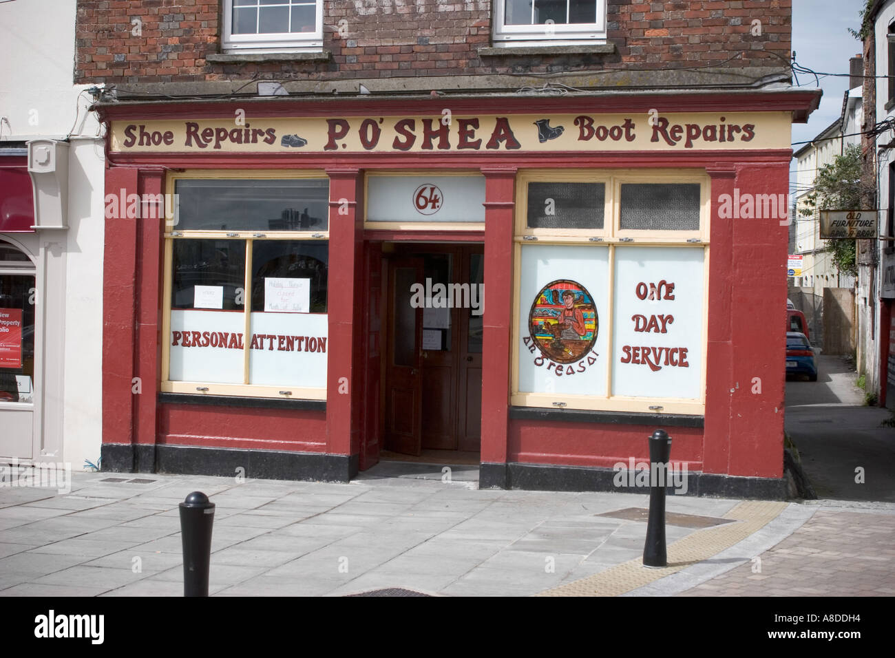 Osheas Boot Repair Cobh Cork Ireland Stock Photo Alamy